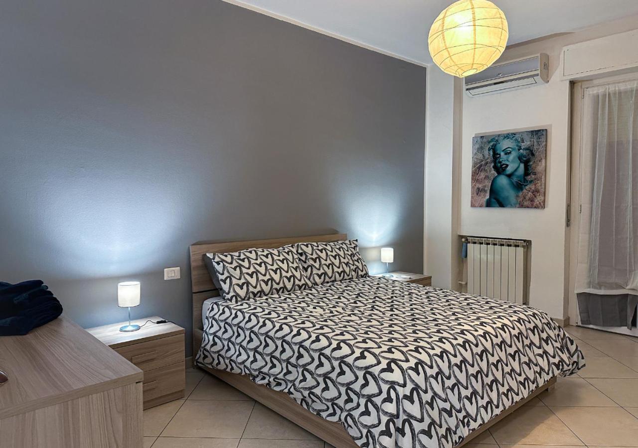 Modern Cenisio Apartment - Self Check-In & Parking Milano Eksteriør billede